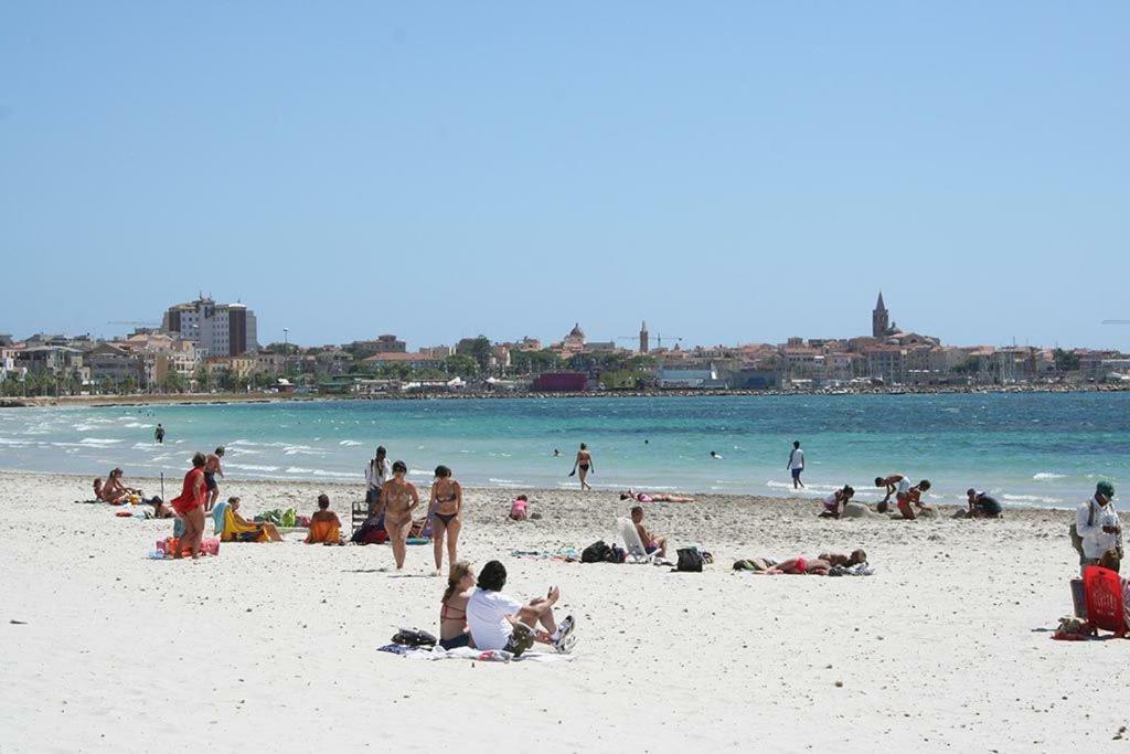 Marina Beach Альгеро Экстерьер фото